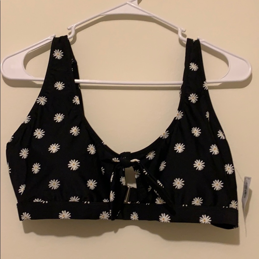 Black Daisy Bikini Top